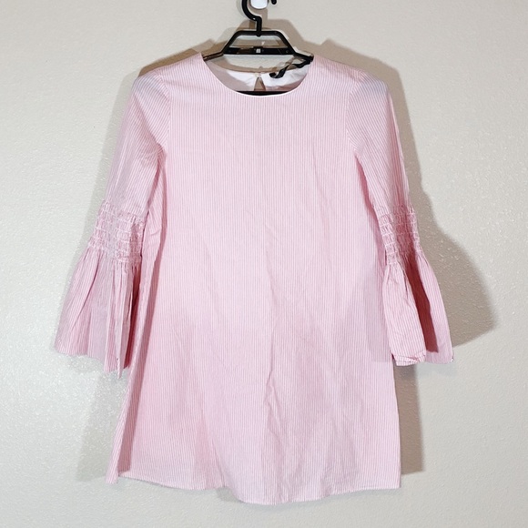 💐Zara Red & White Striped Bell Sleeve Romper - Picture 2 of 8